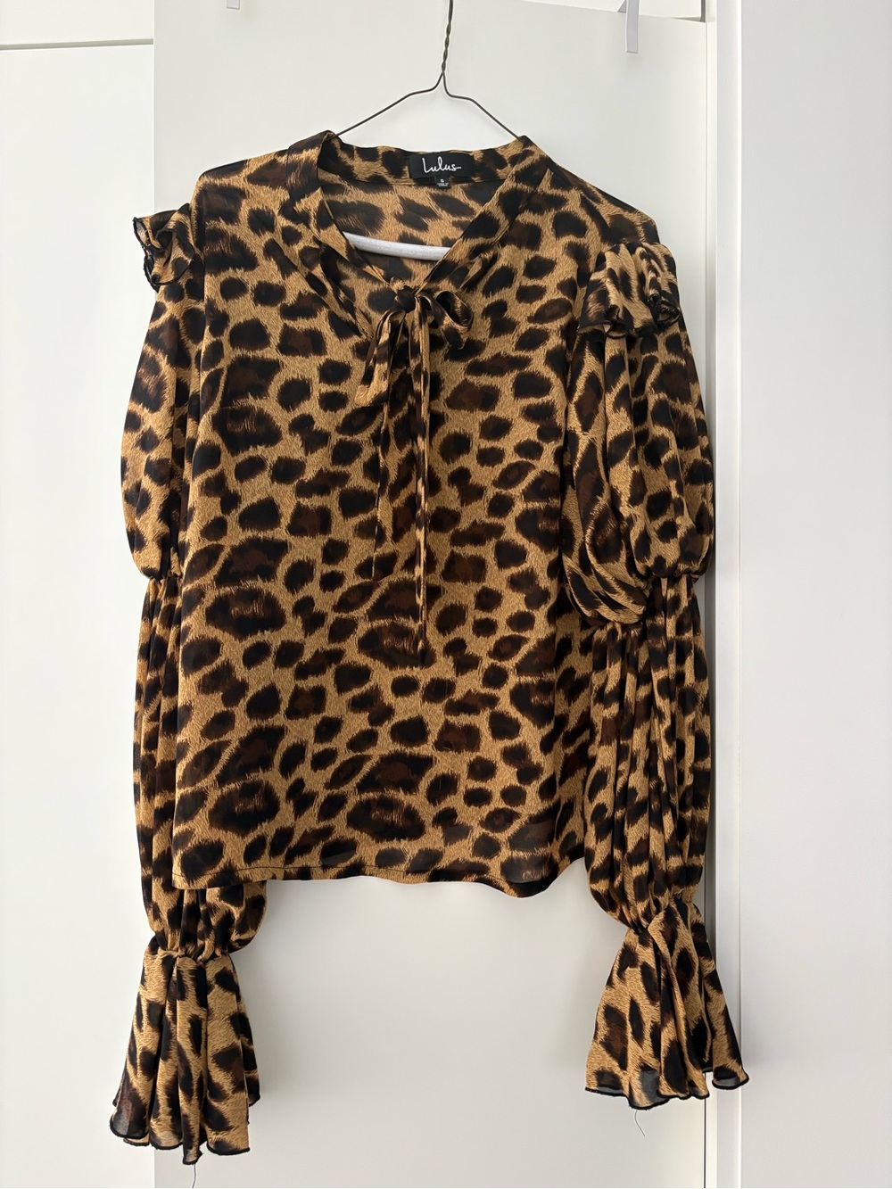 Lulu's Leopard Print Tie-Neck Blouse in Tan and Black